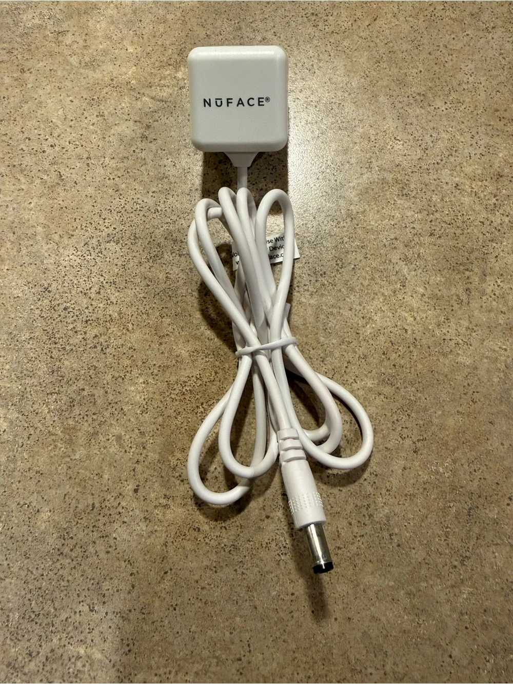 OEM NuFace Trinity Facial Toning Device Power Supply Cord 7V 7A HDP-QB07007C